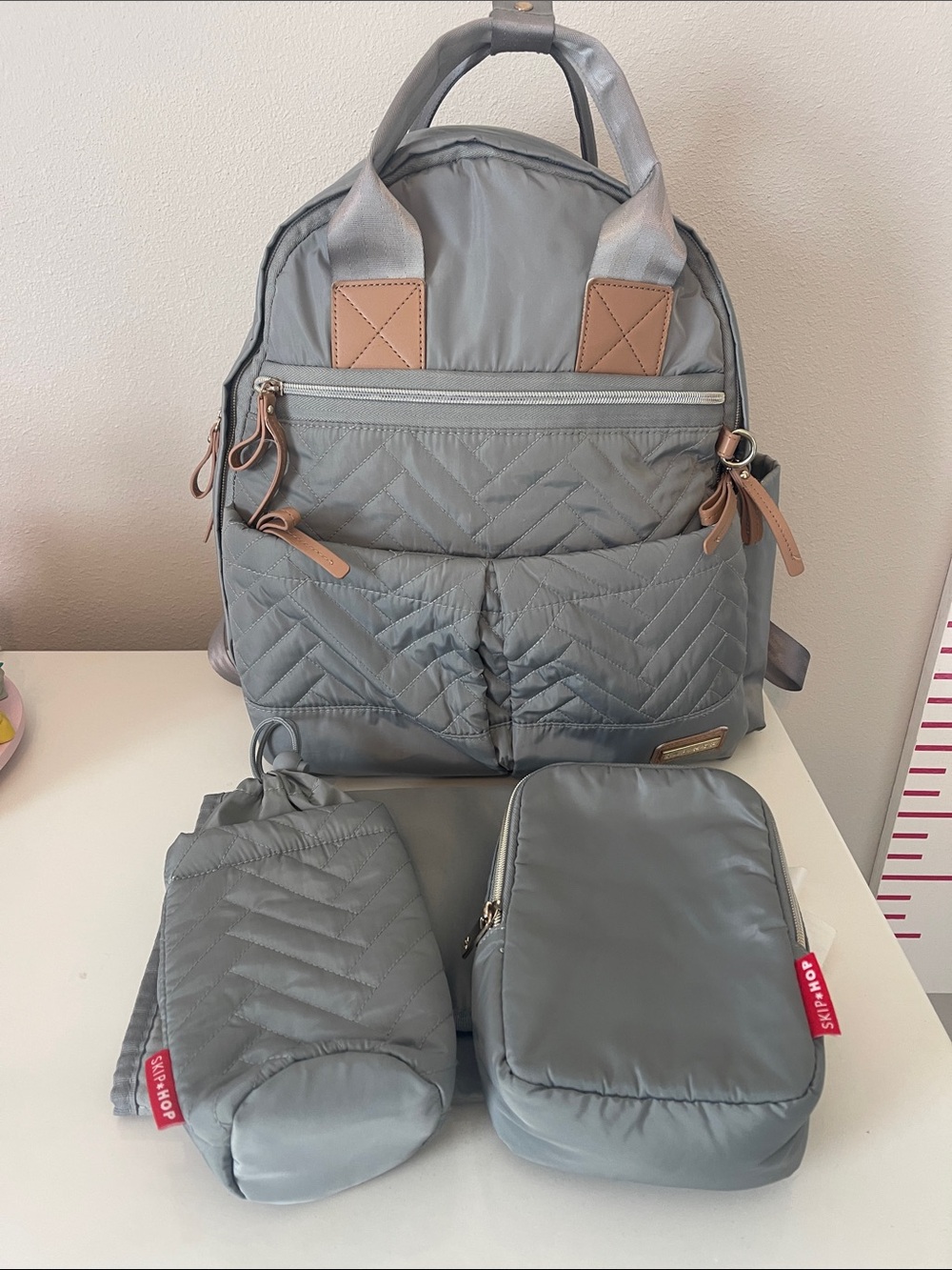 SKIP*HOP GRAY BACKPACK DIAPER BAG